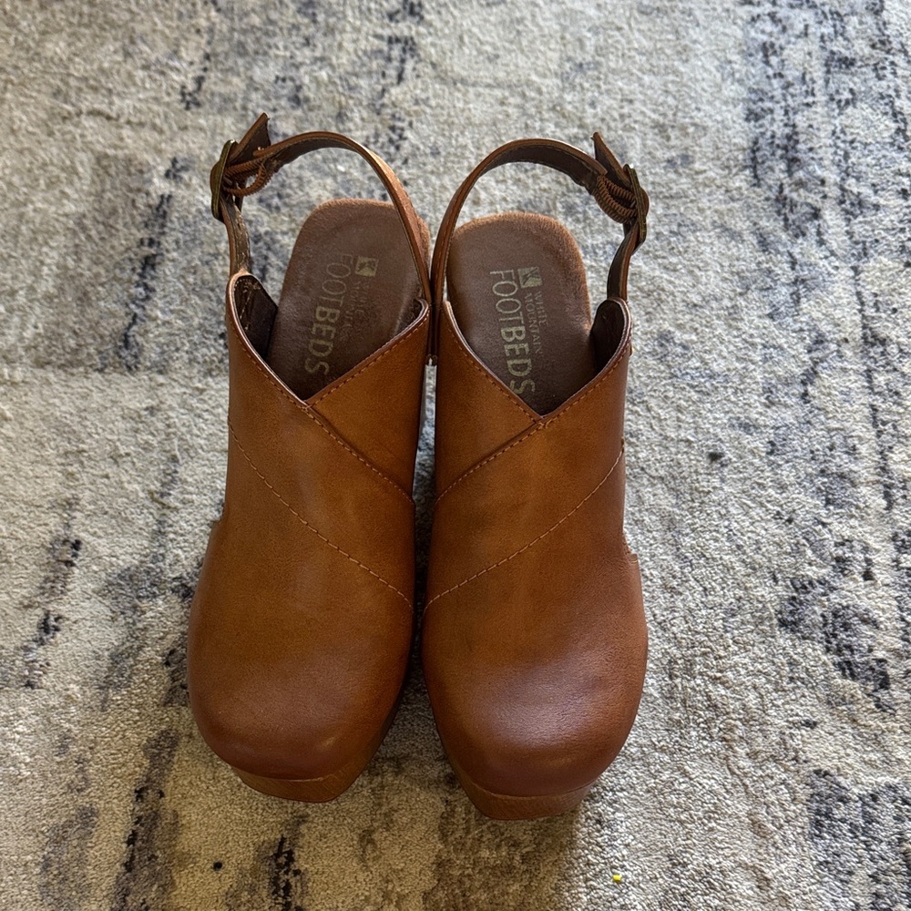 Naturalizer Brown Leather Slingback Clogs with Footbeds